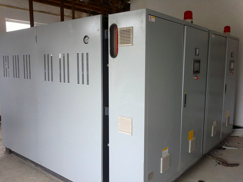 冷水機組，冷水機，水冷式冷水機